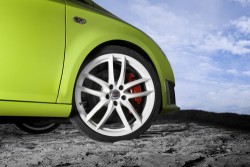 Leon Cupra R 250 7.jpg