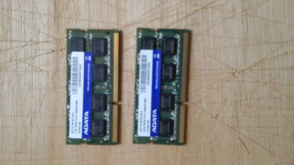 2Go 2Rx8 PC3-10600S-999 20 Arc-l�s-Gray (70)