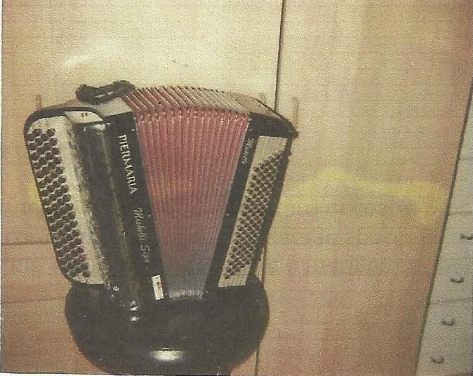 Accord�on Chromatique 120 basses 650 Fulvy (89)