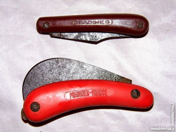 2 anciens couteaux greffoir PRADINES canif jardin 20 Dunkerque (59)