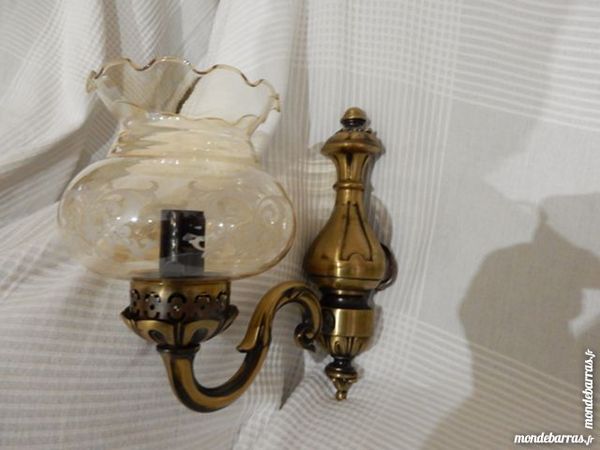 2 APPIQUES MURALES 15 Reims (51)