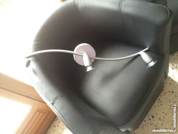 APPLIQUE MURALE ASPECT GRIS METAL 10 Bray-sur-Seine (77)