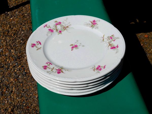 Assiette Porcelaine de Limoges (l'unit�) 4 Monflanquin (47)