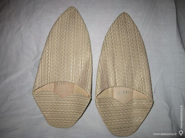 Babouches Beige et or Femme Pointure 38 10 Chalon-sur-Sa�ne (71)