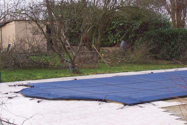 bache de piscine d hiver 150 Saint-Bernard (21)