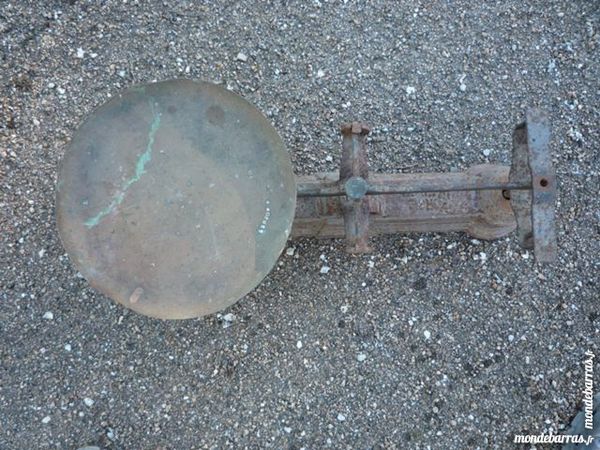 Balance 15kg /roberval/plateau cuivre 10 Castres (81)