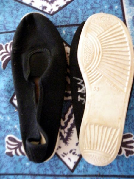 ballerine noire semelle blanche taille 33 3 Viriat (01)