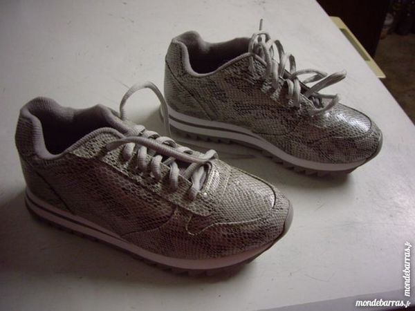 Baskets de Ville Gris Serpent� pt 38-neuves- 7 Bouxwiller (67)