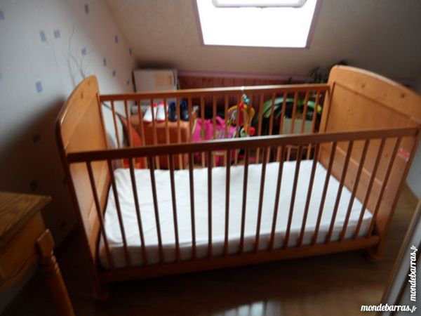 lit b�b� 70 Chelles (77)