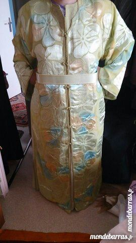 Belles robes traditionnelles 80 Nanterre (92)