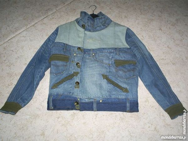 Blouson bombers jean DESIGUAL  Taille 40/ 100 Geneuille (25)