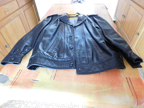 BLOUSON EN CUIR 15 Ch�lons-en-Champagne (51)
