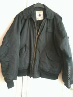 BLOUSON NOIR doubl� matelass� taille XL occasion 15 Saint-Martin-au-La�rt (62)