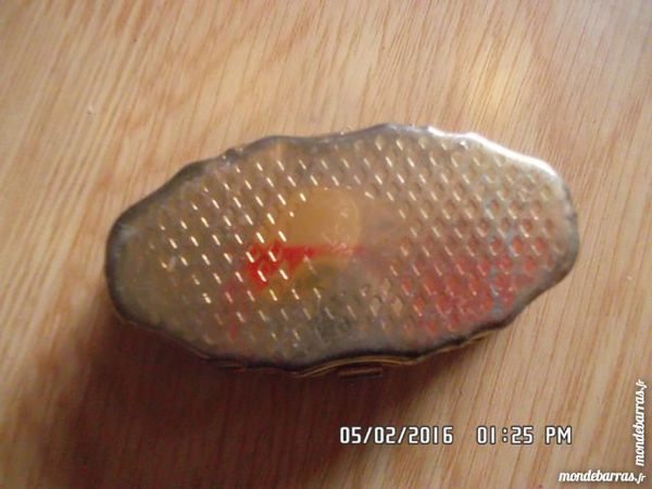 boite � aiguilles � coudre 3 Chambly (60)