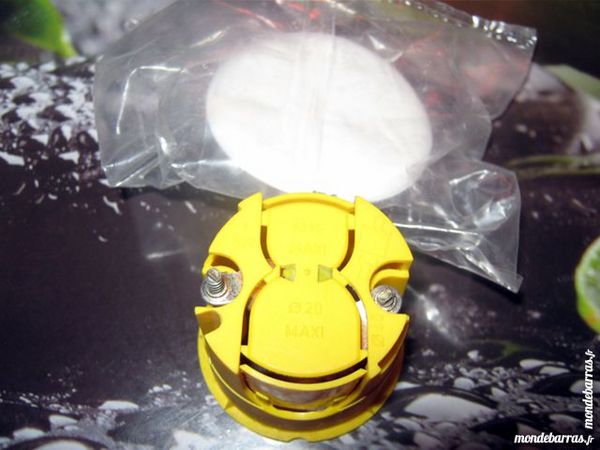 BOITE CACHE POUR PLACO, LUMINAIRE, PLAFOND - NEUF 1 Miribel (01)