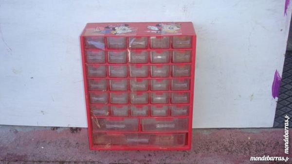 boite 33 compartiments 10 Saint-M�dard-en-Jalles (33)