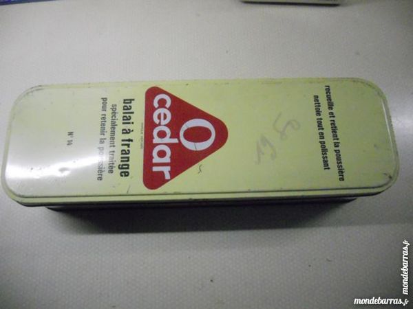 boite metal O CEDAR 10 Maillot (89)