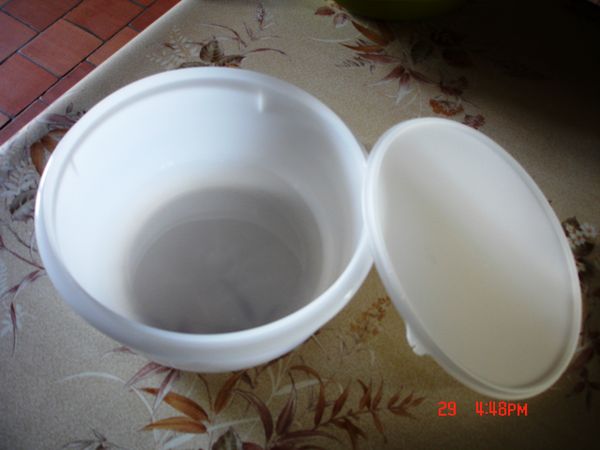 boite Tupperware neuve 15 Charenton-le-Pont (94)