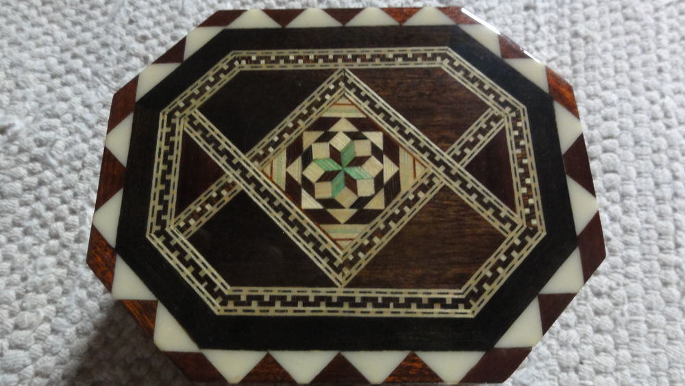 Boites a musique 0 Saint-�tienne-de-Serre (07)