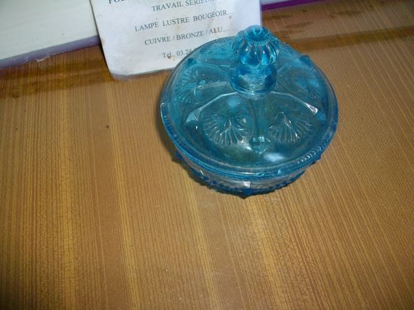 bonbonni�re  ancienne 9 Bogny-sur-Meuse (08)