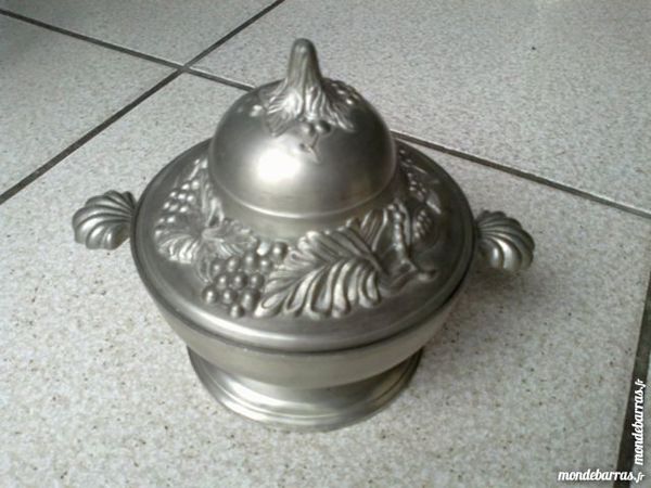 Bonbonni�re en �tain 14 Challans (85)