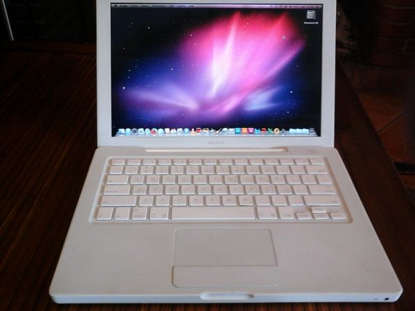 MAC BOOK 13,3 340 Rennes (35)