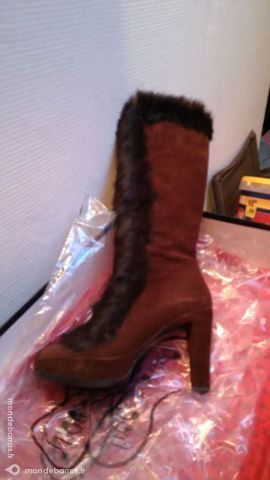 Bottes chocolat et fourrure marron 38 Free Lance 120 Denain (59)