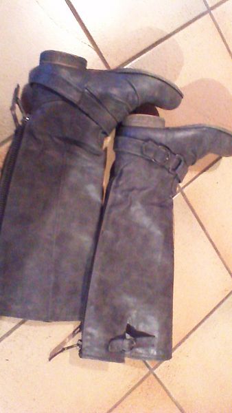 Bottes 38 20 Saint-Martin-des-Champs (50)