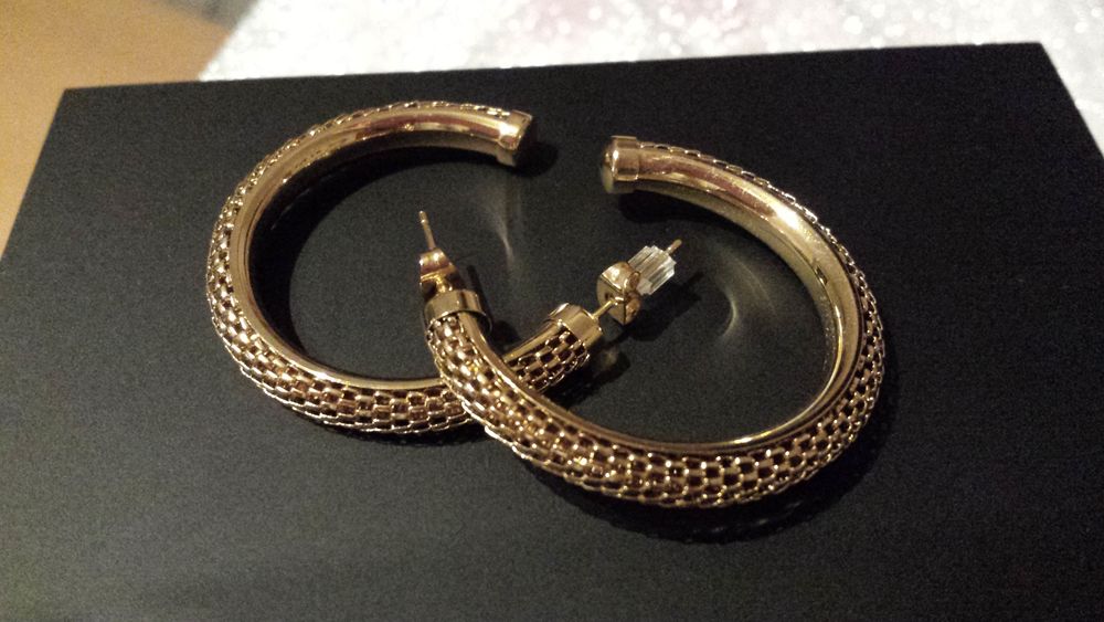 (n�8) Boucles d'oreilles cr�oles ZABOK (louka)
16 Hettange-Grande (57)