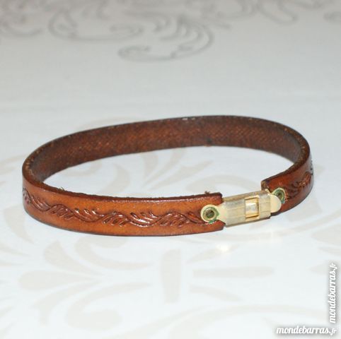 Bracelet en cuir v�ritable 5 Cabestany (66)