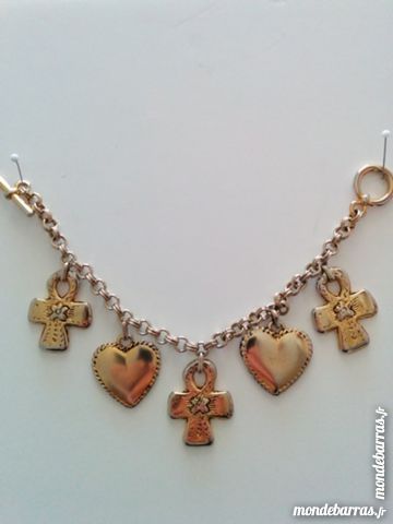 Bracelet fantaisie : coeurs et croix 9 Courbevoie (92)