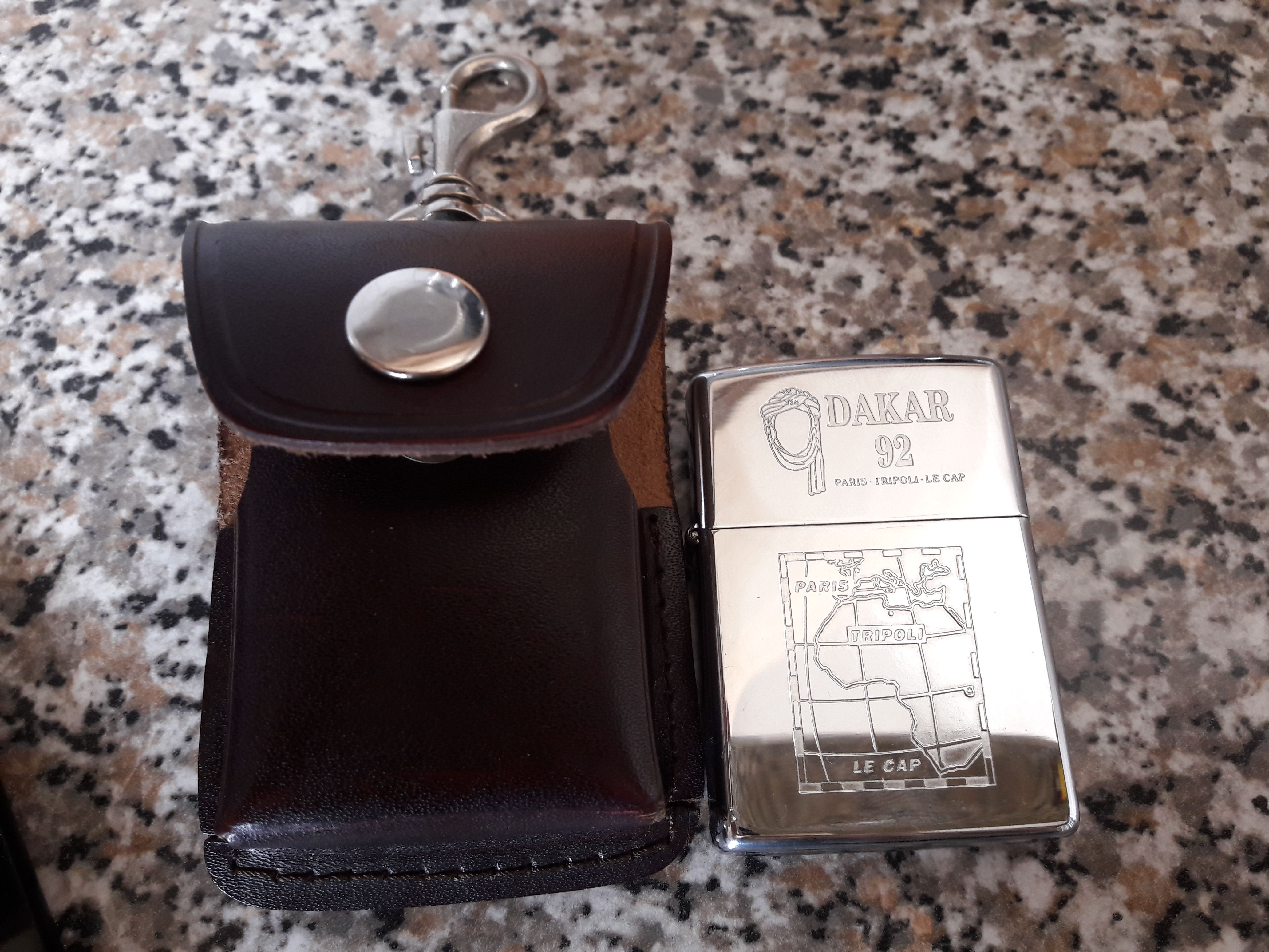 Briquet ZIPPO Collection 45 Paris 15 (75)