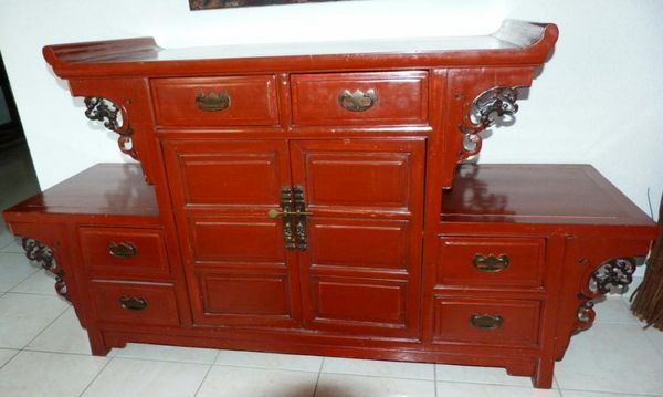 Buffet chinois bois laqu� rouge 350 Grenoble (38)