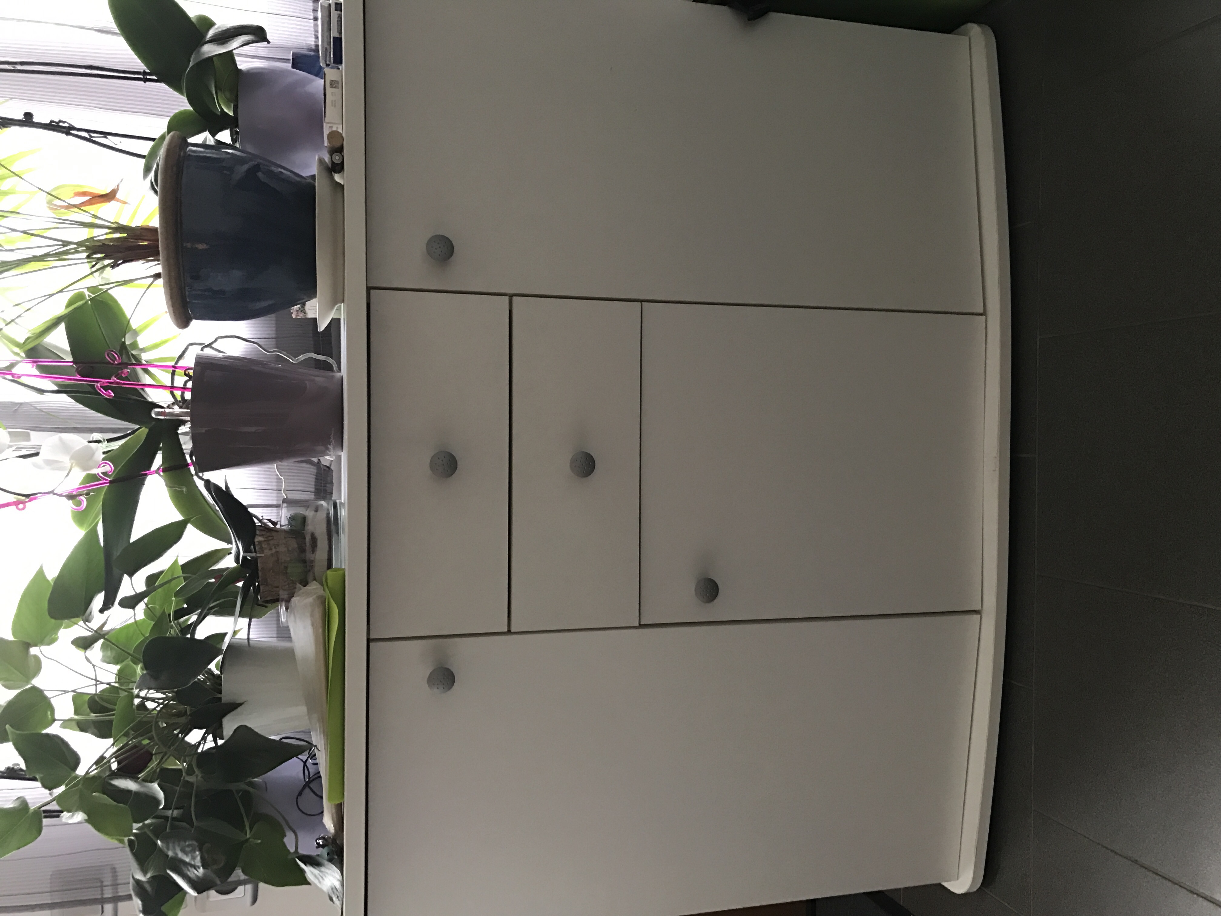 Buffet tr�s bon �tat 55 Saint-Sauveur (80)