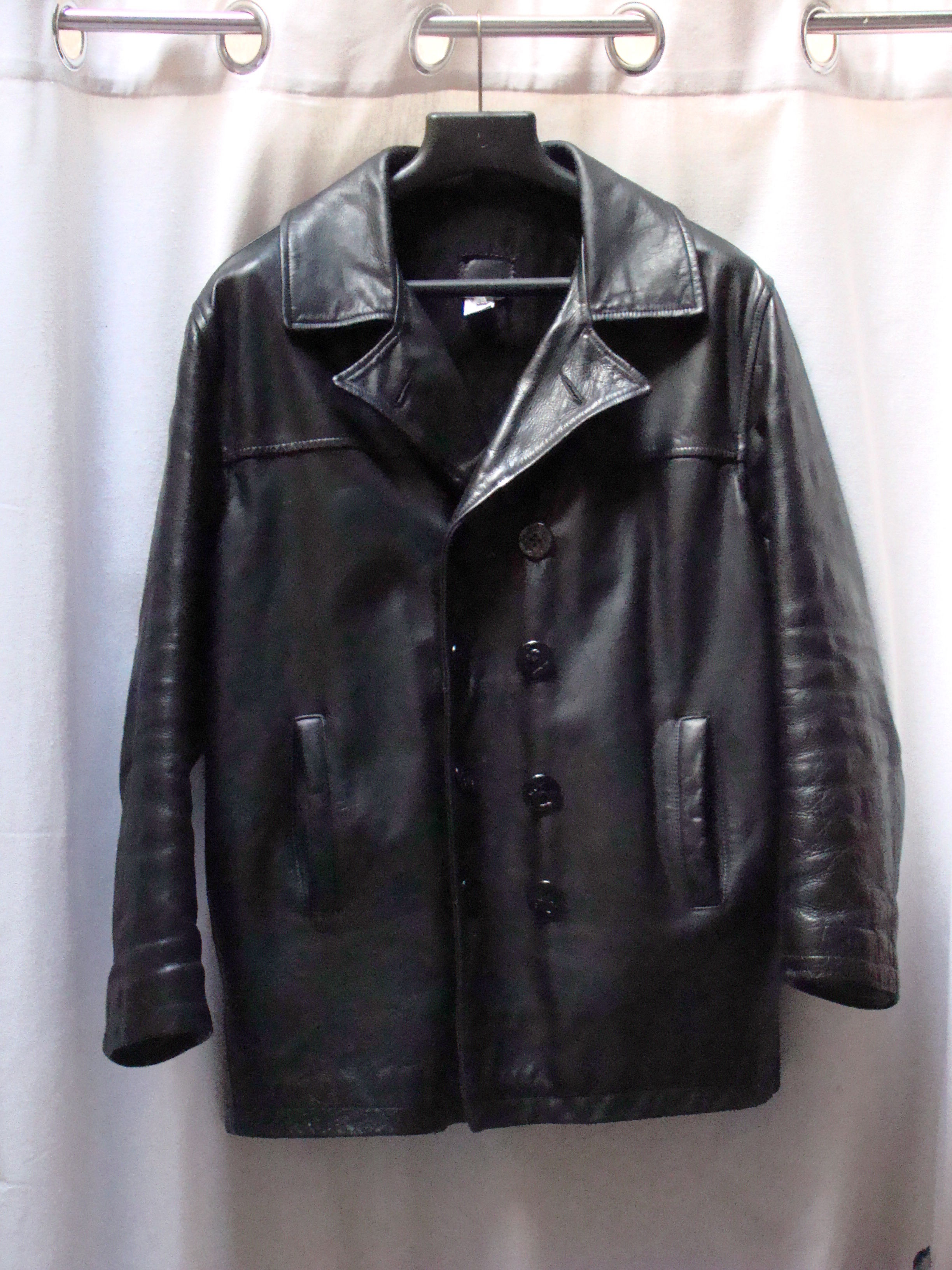 CABAN en cuir NOIR 145 Verfeil (31)