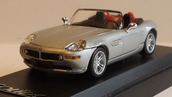 B.M.W. Z8 cabriolet 1999 14 Follainville-Dennemont (78)
