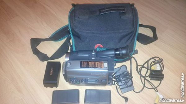 camescope VHS JVC GR-AX98S 35 Gardanne (13)