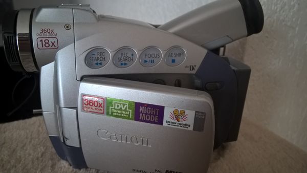Camescope Canon 30 Forcalquier (04)