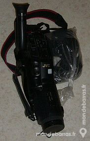 Camescope JVC cassette VHSC GR AX15S pour pi�ces 25 Versailles (78)