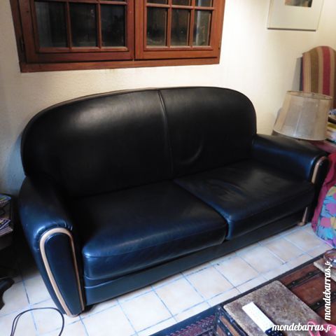 Canap� cuir club buffle noir 3 places convertible 350 Clisson (44)