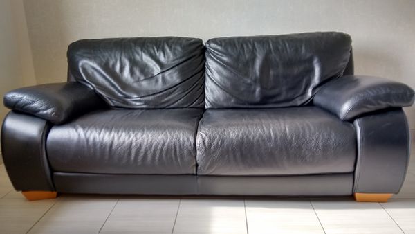 Canap� cuir noir 3 places 370 Saint-Aubin-de-M�doc (33)