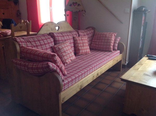 Canape et fauteuil savoyard 1200 Beaumont-l�s-Valence (26)