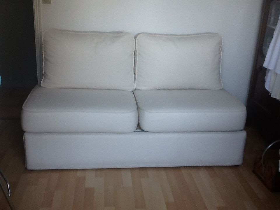 Canap� lit 2 places 250 Bergerac (24)