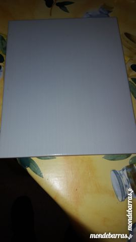 Lot de carrelage neuf 75 Saint-Pour�ain-sur-Sioule (03)