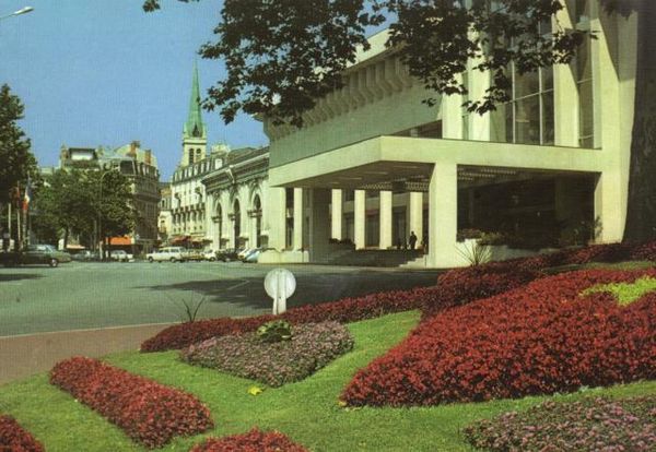 Cartes postales modernes 1 Le Pontet (84)