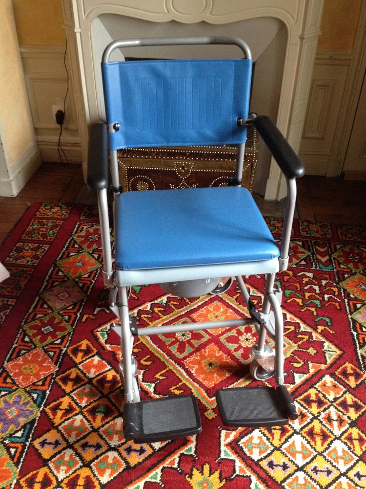 Chaise d'aisance 0 Neuilly-sur-Seine (92)