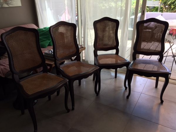chaises cann�es 100 Carqueiranne (83)