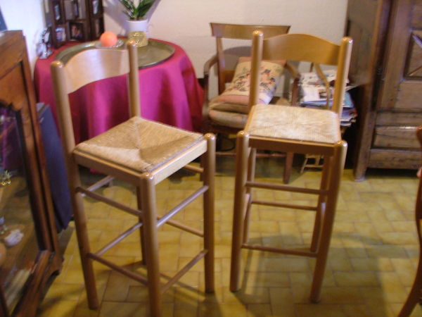 Chaises de bar 40 La Trinit� (06)