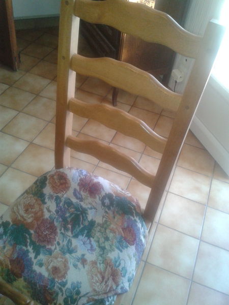 lot de chaises 210 Foug�res (35)