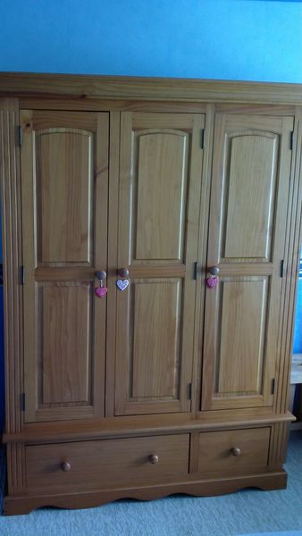 Chambre pin massif ensemble ou en pi�ces d�tach�es 108 Bourg-en-Bresse (01)